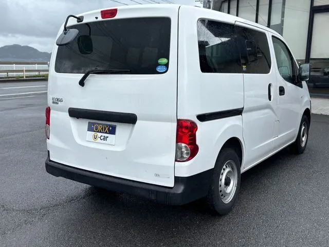 ＮＶ２００バネットバン（ニッサン）の車両写真
