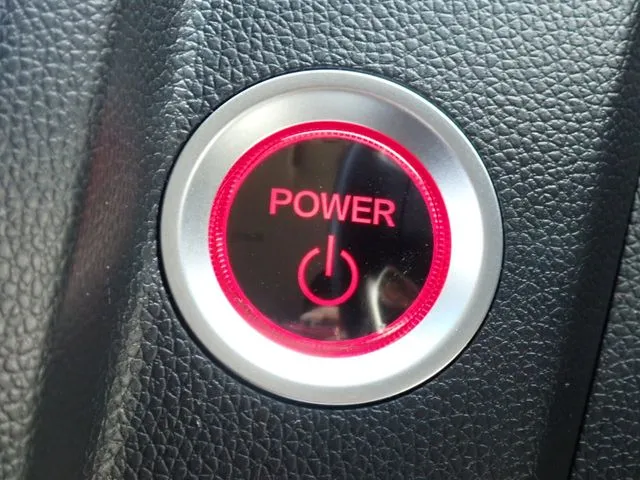 フィット　ハイブリッド（ホンダ）の車両写真