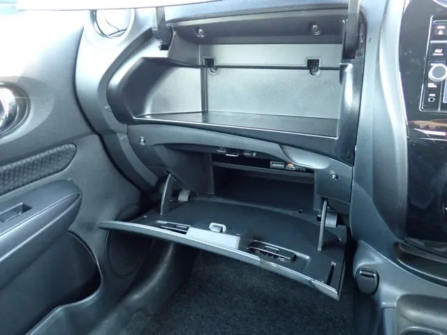 ノート（ニッサン）の車両写真