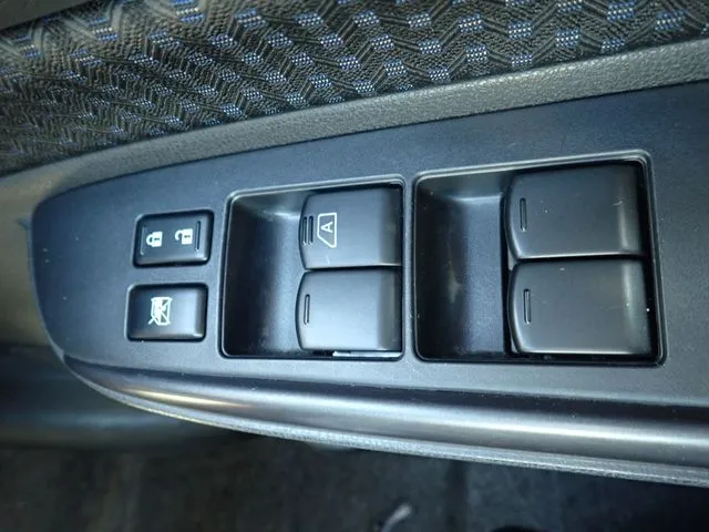 ノート（ニッサン）の車両写真