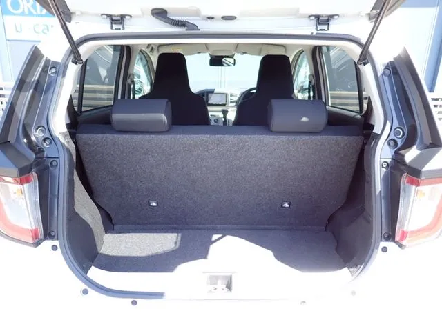 ミラ　イース（ダイハツ）の車両写真