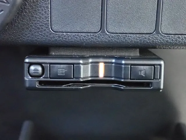 ミラ　イース（ダイハツ）の車両写真