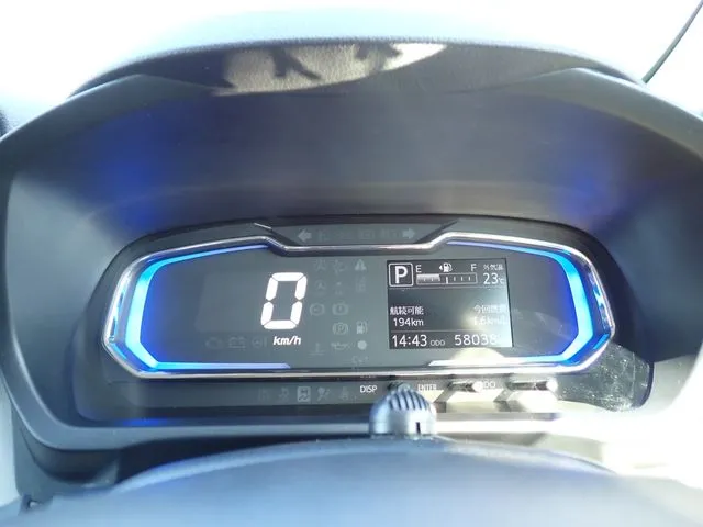 ミラ　イース（ダイハツ）の車両写真