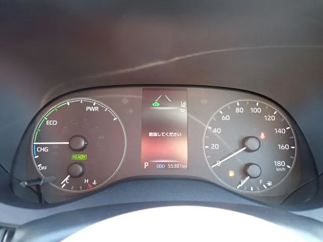 ヤリス　ハイブリッド（トヨタ）の車両写真