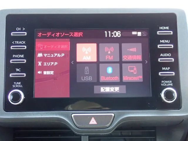 ヤリス　ハイブリッド（トヨタ）の車両写真