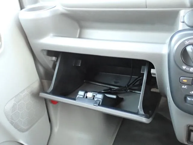 エブリイバン（スズキ）の車両写真