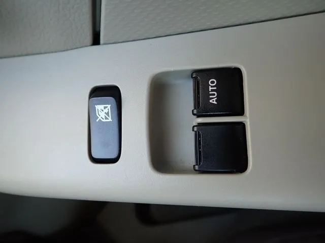 エブリイバン（スズキ）の車両写真