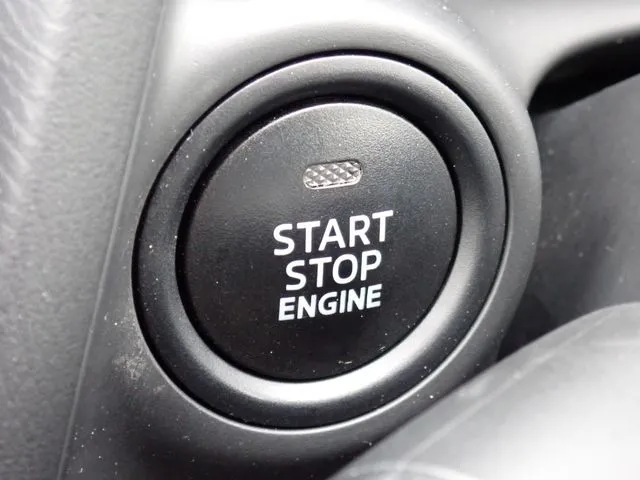 ＭＡＺＤＡ２（マツダ）の車両写真