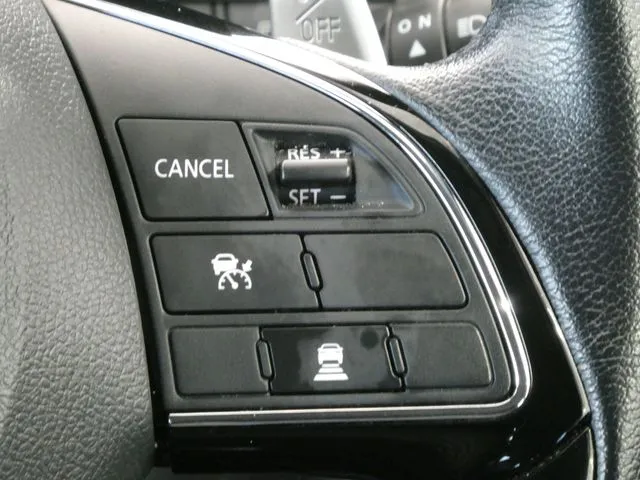 ミツビシ　エクリプス　クロス　ＰＨＥＶ