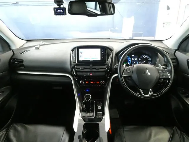 ミツビシ　エクリプス　クロス　ＰＨＥＶ
