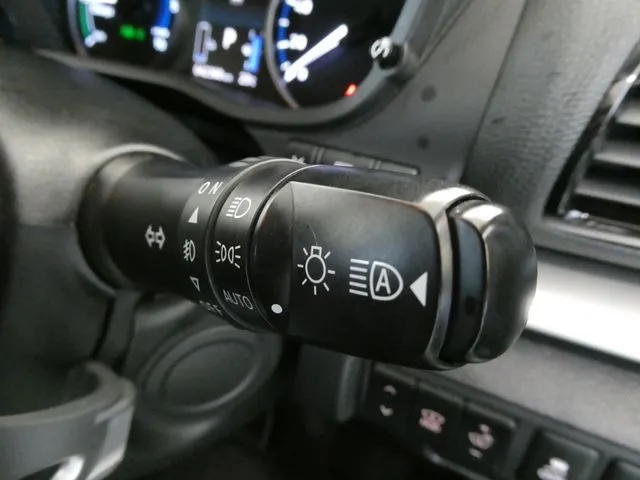 ミツビシ　エクリプス　クロス　ＰＨＥＶ