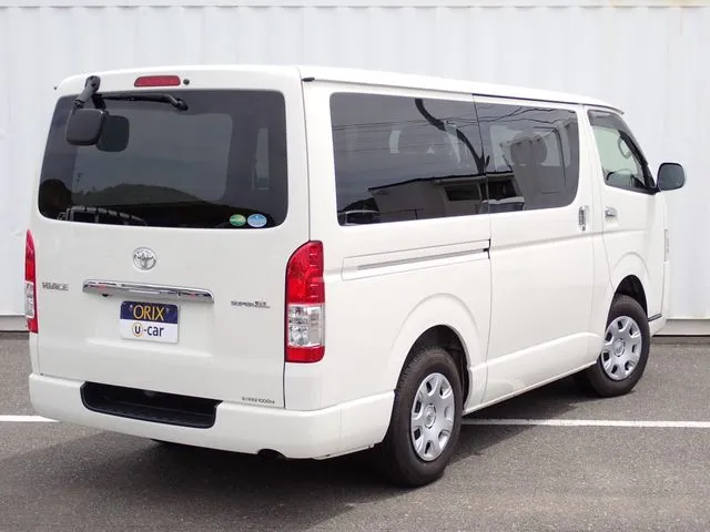 ハイエースバン　４ＷＤ（トヨタ）の車両写真