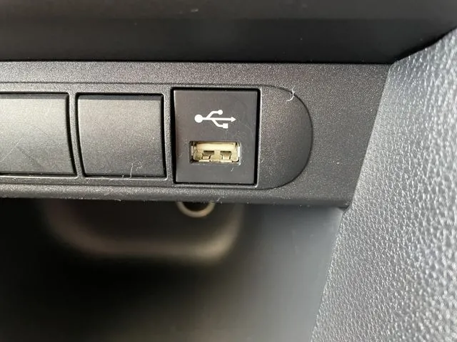ヤリスクロス　ハイブリッド（トヨタ）の車両写真