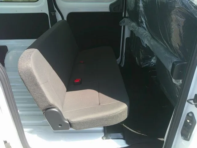 ニッサン　ＮＶ２００バネットバン　４ＷＤ