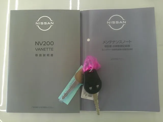 ニッサン　ＮＶ２００バネットバン　４ＷＤ