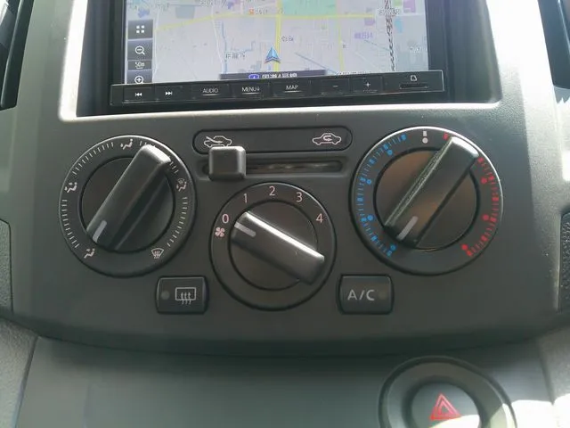 ニッサン　ＮＶ２００バネットバン　４ＷＤ