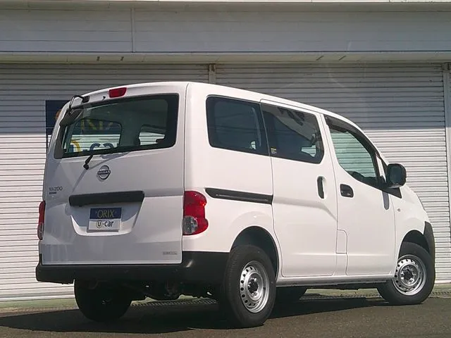 ニッサン　ＮＶ２００バネットバン　４ＷＤ