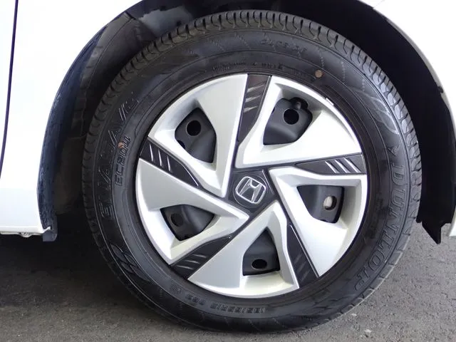 ホンダ　フリードプラス　ハイブリッド