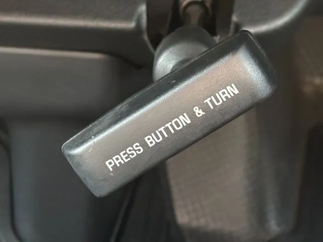 レジアスエースバン　１．２５ｔ　２ＷＤ（トヨタ）の車両写真