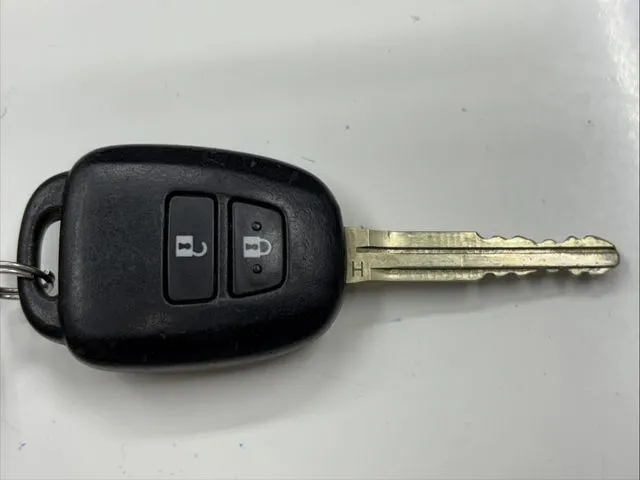 レジアスエースバン　１．２５ｔ　２ＷＤ（トヨタ）の車両写真