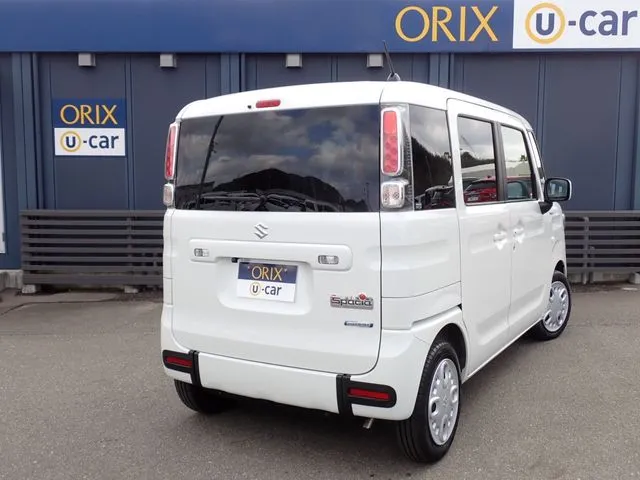 スペーシア（スズキ）の車両写真