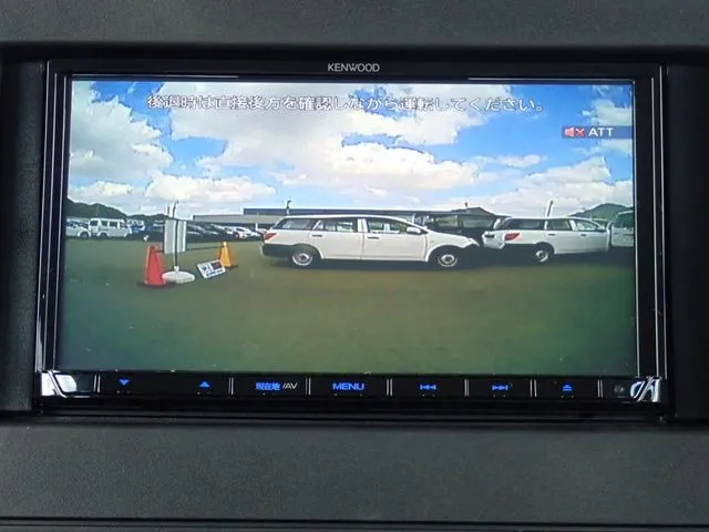 スペーシア（スズキ）の車両写真