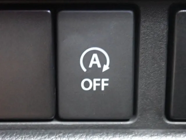 スペーシア（スズキ）の車両写真