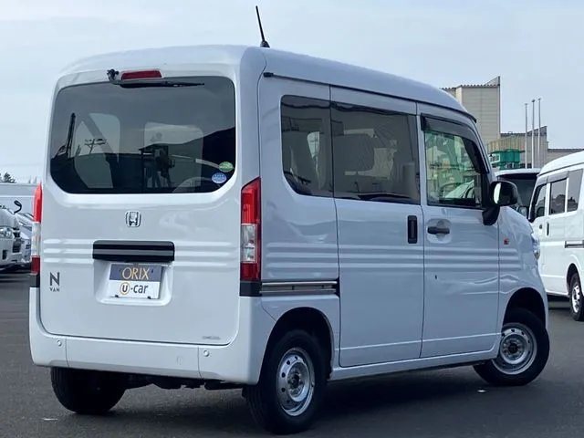 ホンダ　Ｎ－ＶＡＮ　４ＷＤ