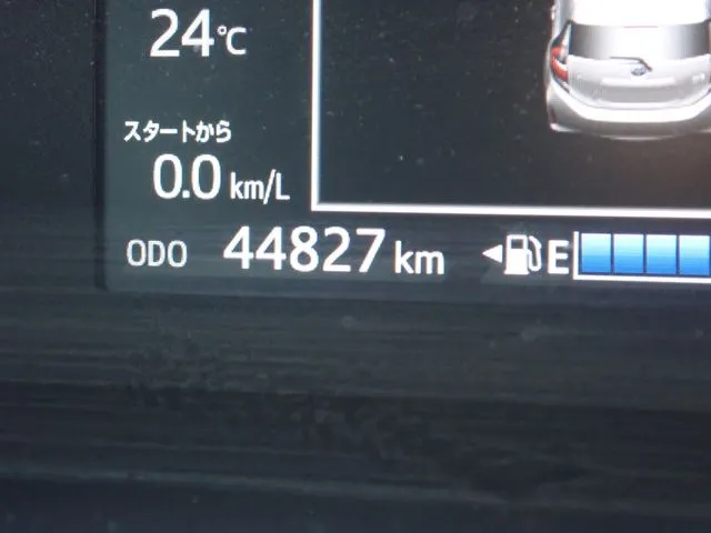 トヨタ　アクア