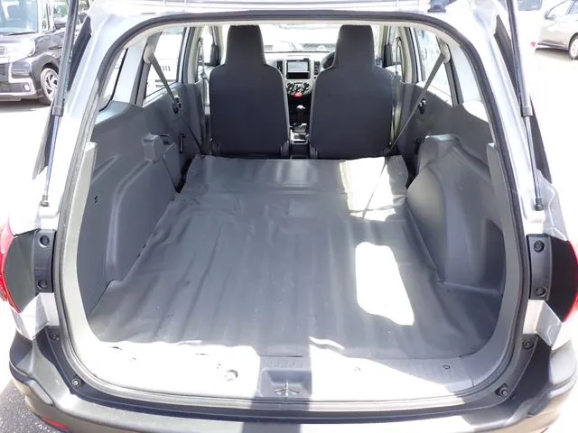 ニッサン　ＮＶ１５０　ＡＤ　２ＷＤ