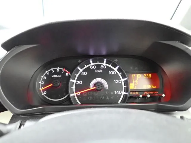 ムーヴ（ダイハツ）の車両写真