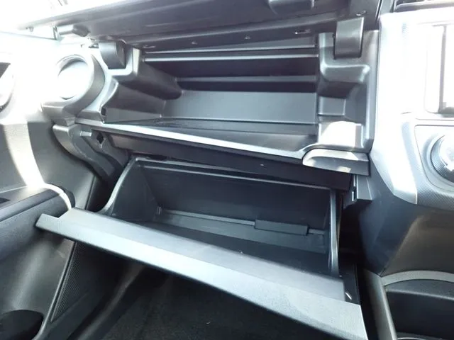 カローラフィールダー（トヨタ）の車両写真