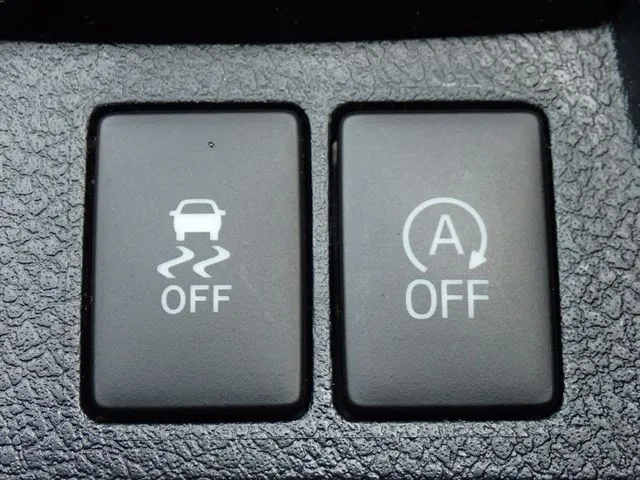 カローラフィールダー（トヨタ）の車両写真