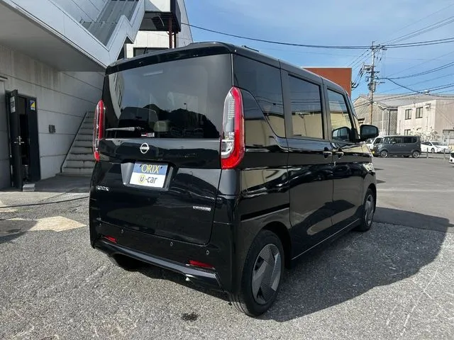 ルークス（ニッサン）の車両写真