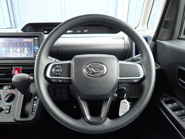 タント（ダイハツ）の車両写真