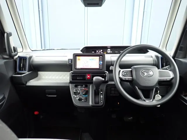 タント（ダイハツ）の車両写真