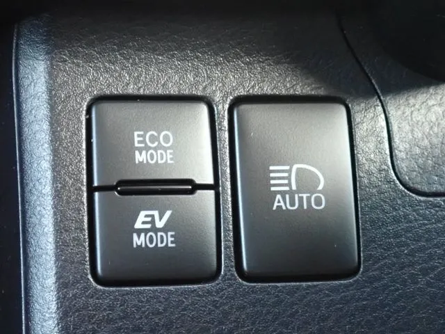 プロボックスバン　ハイブリッド（トヨタ）の車両写真