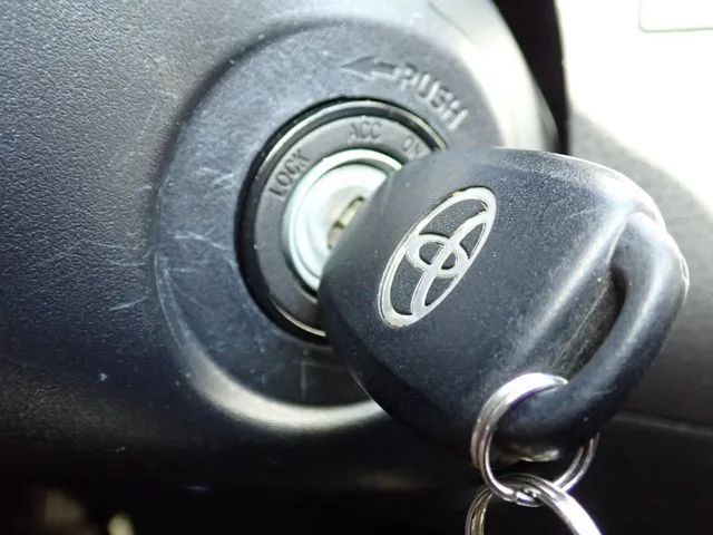 プロボックスバン　ハイブリッド（トヨタ）の車両写真