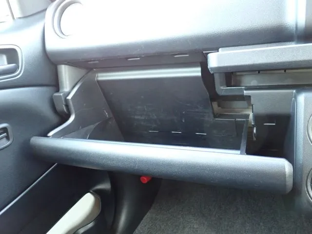 プロボックスバン　ハイブリッド（トヨタ）の車両写真