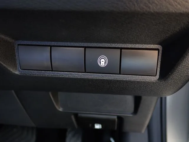 ニッサン　ノート