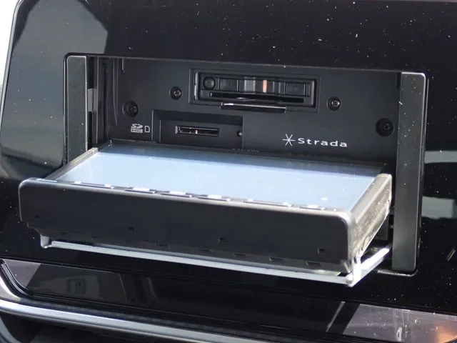 ニッサン　ノート
