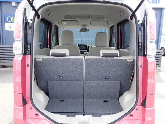 スペーシア（スズキ）の車両写真