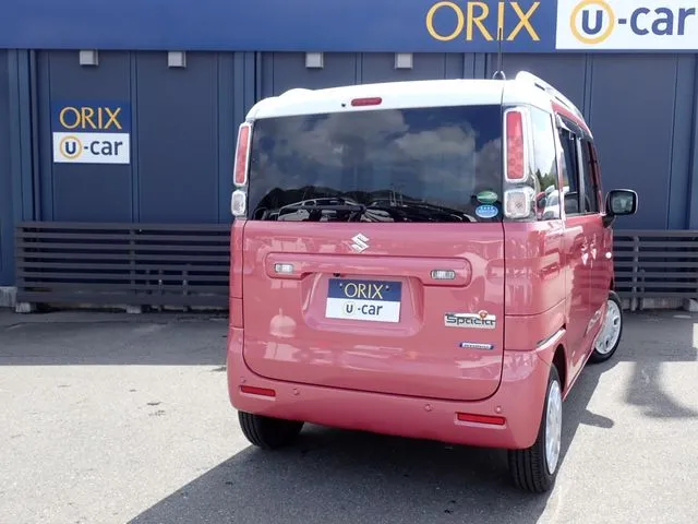 スペーシア（スズキ）の車両写真