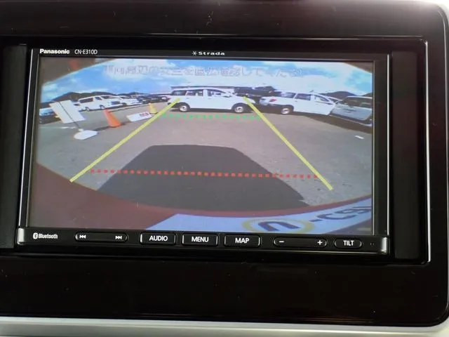 スペーシア（スズキ）の車両写真