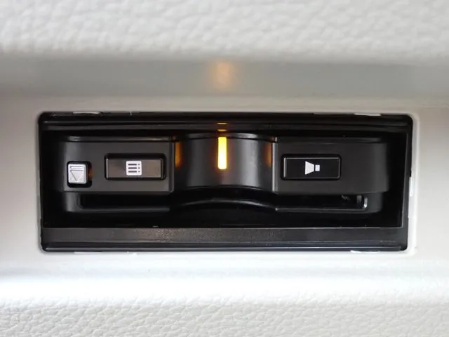 スペーシア（スズキ）の車両写真