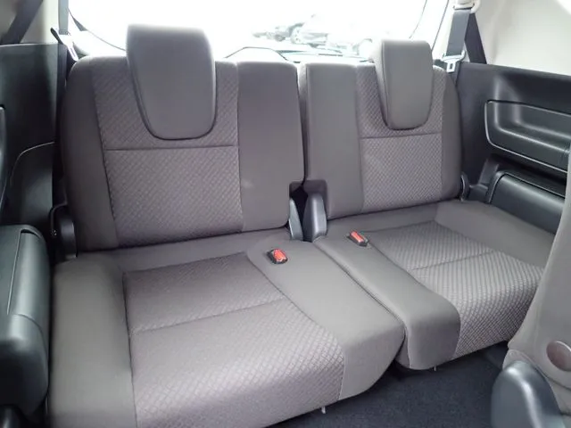 フリード（ホンダ）の車両写真