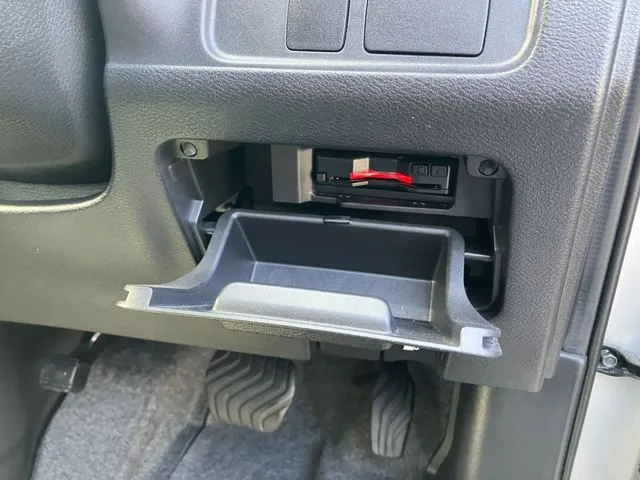 セレナ　Ｓハイブリッド　４ＷＤ（ニッサン）の車両写真