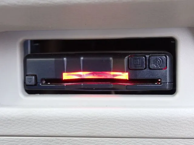 ルークス（ニッサン）の車両写真