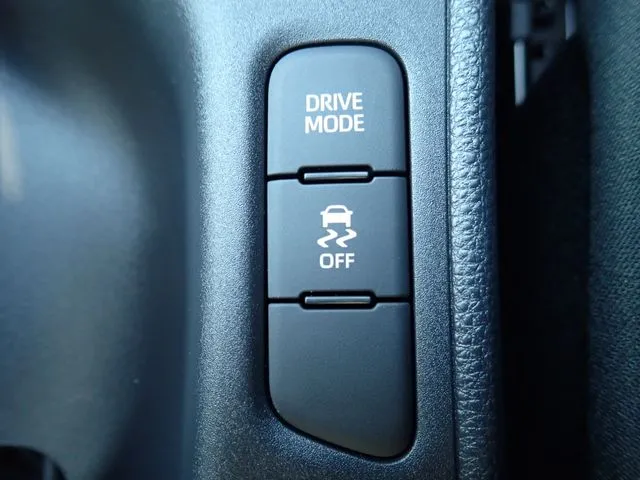 トヨタ　ヤリス