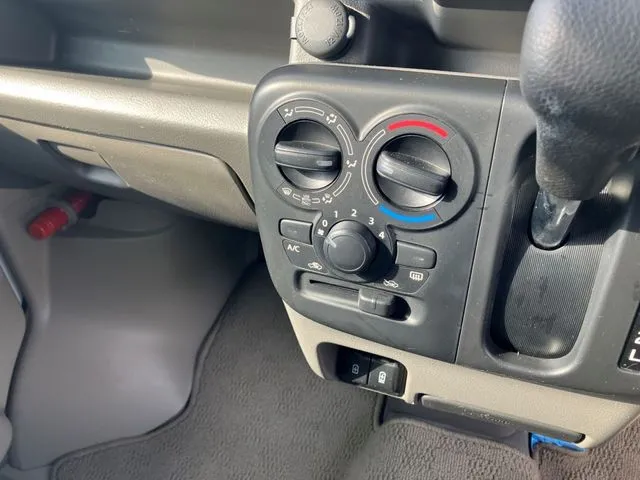 スズキ エブリイバン 4WD